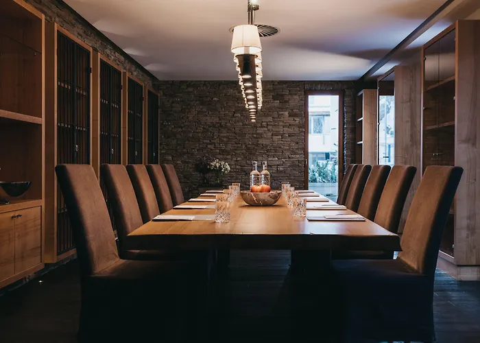 호텔 The Crystal Vaya Unique