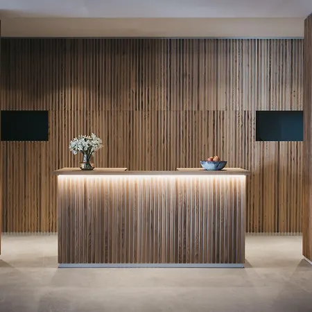 Hotell The Crystal Vaya Unique *