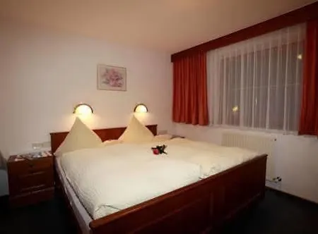 Hotel The Crystal Vaya Unique Solden