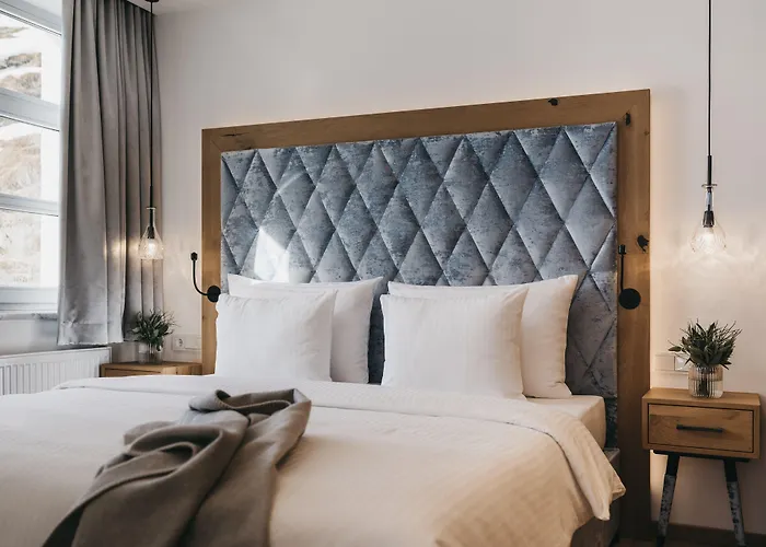 Hotel The Crystal Vaya Unique *