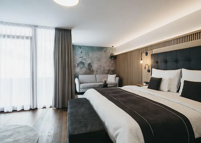 The Crystal Vaya Unique Hotel Solden